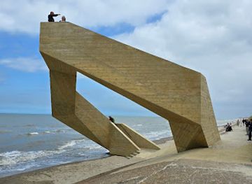 belgium/de-panne/landmark/nordseekuste-bei-westwind-und-sandsturm
