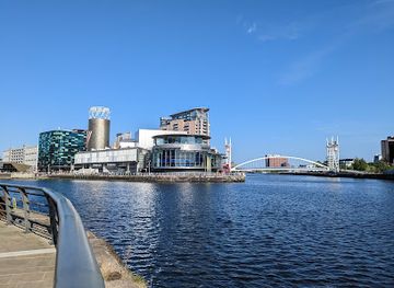 united-kingdom/manchester/salford-quays/landmark/the-quays