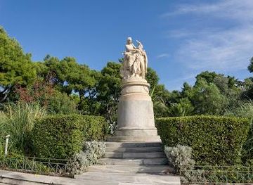 greece/athens/landmark/estatua-de-lord-byron