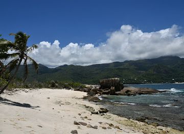 seychelles/ile-therese/landmark/snorkeling-in-therese