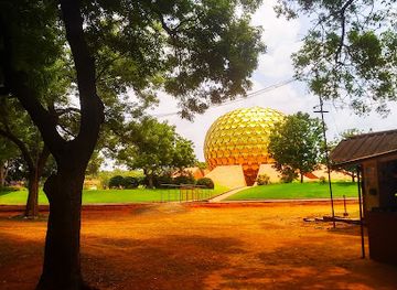 india/pondicherry/auroville/landmark/matrimandir-garden-of-existence