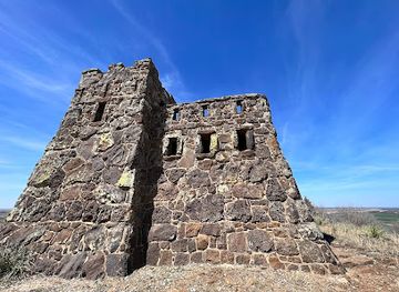 kansas/monument-rocks/landmark/coronado-heights-castle