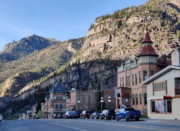colorado/ouray/landmark/switzerland-of-america-jeeps