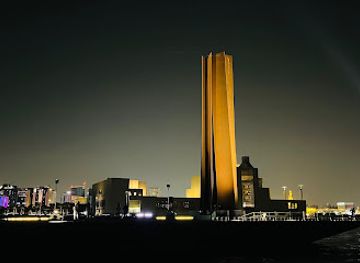 qatar/doha/landmark/the-7-sculpture-by-richard-serra