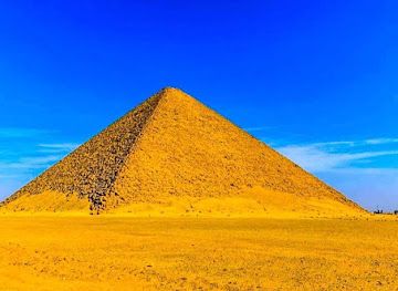 egypt/red-sea-coast/landmark/red-pyramid
