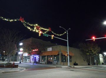 north-carolina/greenville/landmark/garry-s-skin-grafix-tattoo