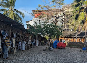 tanzania/stone-town/darajani-market/landmark/stone-town-zanzibar