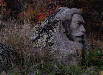 armenia/jermuk/landmark/heroes-alley
