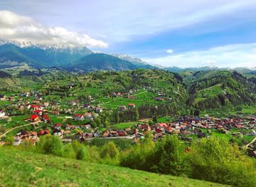 romania/bran-moieciu/landmark/crucea-branului