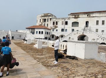 ghana/nzema/landmark/cape-coast-castle