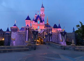 california/anaheim/disneyland-resort/landmark/disneyland-resort