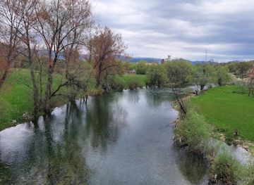 montenegro/niksic-field/landmark/manitovac