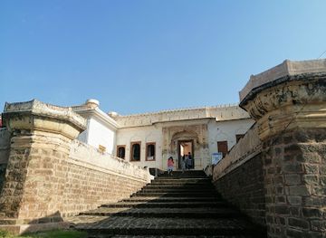 india/jammu/landmark/raja-suchet-singh-palace