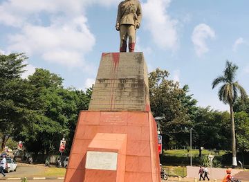 uganda/kampala/landmark/the-walking-explorer-uganda-adventures