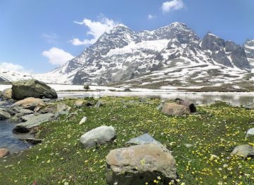 pakistan/k2-base-camp/landmark/haramukh
