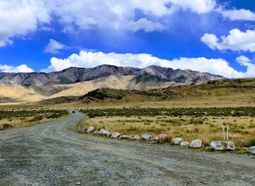 utah/tooele-valley/landmark/horseshoe-springs