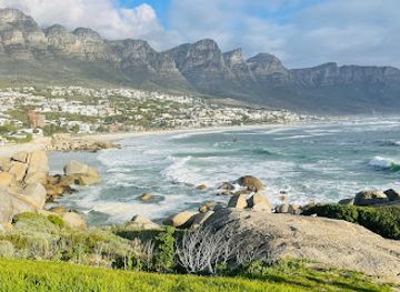 south-africa/cape-town/camps-bay/landmark/camps-bay-beach