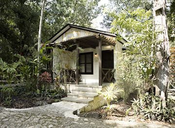 guatemala/tikal/landmark/jungle-lodge-hotel