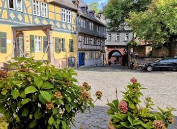 germany/frankfurt/landmark/hochster-schlosspl