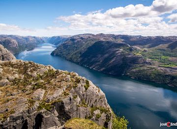 norway/preikestolen/landmark/preikestolen-nodbu