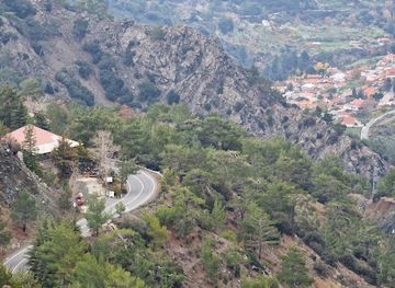 cyprus/troodos-mountains/landmark/amiantos-mine-view-point