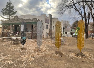 new-mexico/taos/landmark/pat-woodall-fine-art-southwest-framers