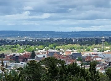 australia/western-victoria/landmark/black-hill-lookout