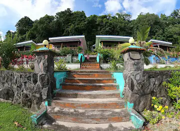 Taufua Beach Fales