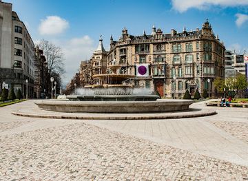 spain/bilbao/abando/landmark/federico-moyua-enparantza