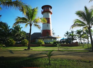 panama/pedasi/landmark/plaza-mayor-de-pedasi