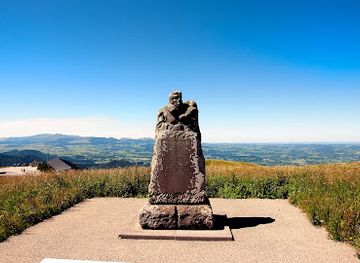 france/auvergne/landmark/temple-of-mercury