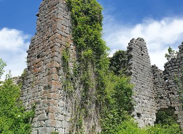 slovenia/littoral/landmark/loz-castle