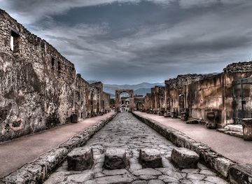 italy/irpinia/landmark/casa-della-fontana-grande