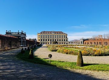 austria/vienna/meidling/landmark/meidlinger-tor