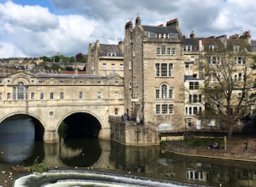 united-kingdom/bath/landmark/bath-walking-tours