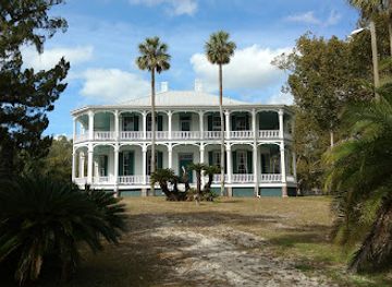 florida/southeast-florida/landmark/debary-hall-historic-site