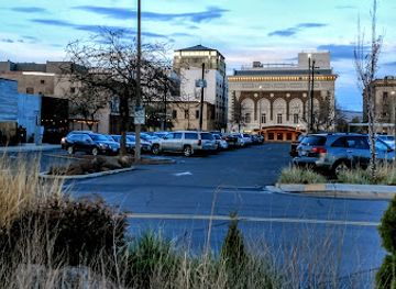 washington/yakima/landmark/golden-wheel-restaurant