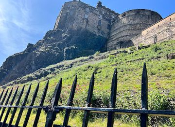 united-kingdom/scottish-highlands/landmark/forth-bridge