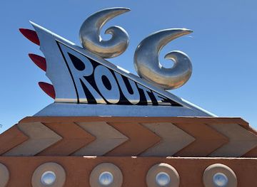 california/santa-monica/landmark/old-rte-66
