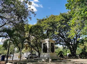 dominican-republic/santo-domingo/gazcue/landmark/plaza-de-la-cultura