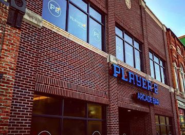 wisconsin/green-bay/landmark/player-2-arcade-bar-green-bay