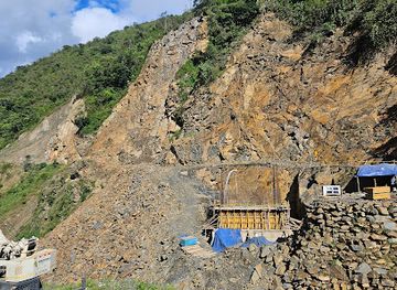 peru/machu-picchu/machu-picchu-pueblo/landmark/camino-a-machu-picchu