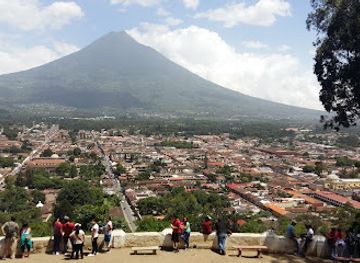 guatemala/antigua-guatemala/landmark/las-palmas