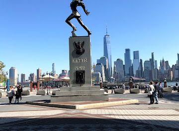 new-jersey/jersey-city/landmark/katyn-memorial