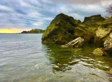 ecuador/pacific-coast/landmark/isla-portete