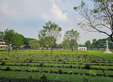 thailand/kanchanaburi/tha-maka/landmark/kanchanaburi-war-cemetery-donrak