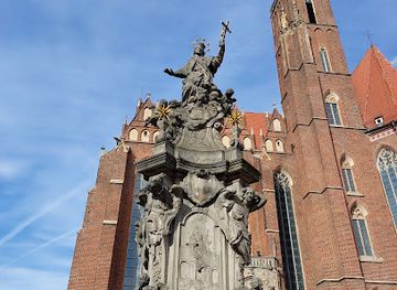 poland/wroclaw/ostrow-tumski/landmark/statue-of-st-john-nepomunk