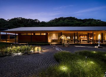 japan/naoshima-island/landmark/naoshima-ryokan-roka