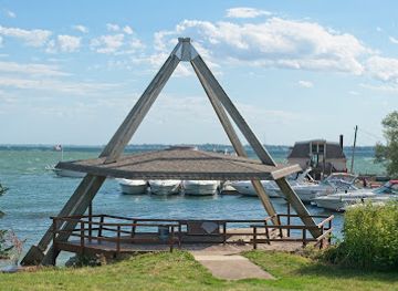 ohio/lake-erie-islands/landmark/inscription-rock