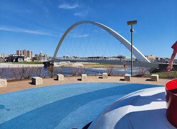 iowa/west-des-moines/landmark/rotary-riverwalk-park